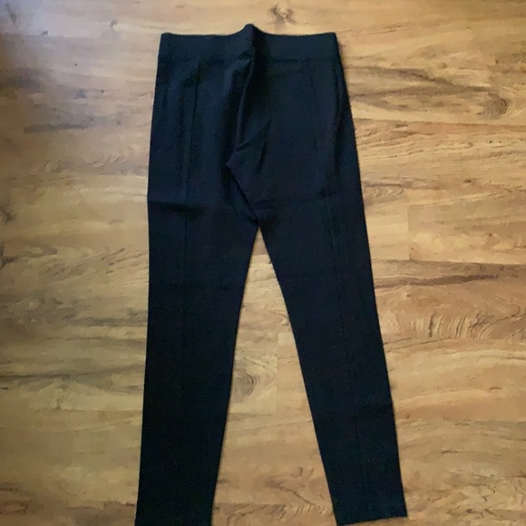 CAbi black pull on pants - Picture 3 of 3